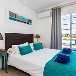 Pluton Apartman *